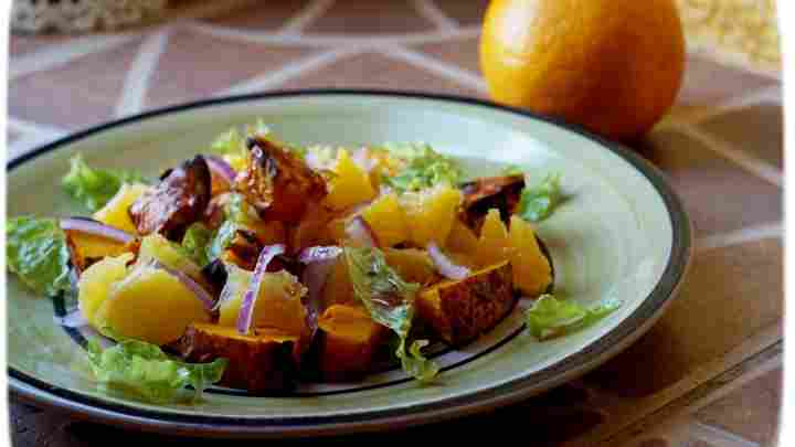 Салат з курки з апельсинами і медом