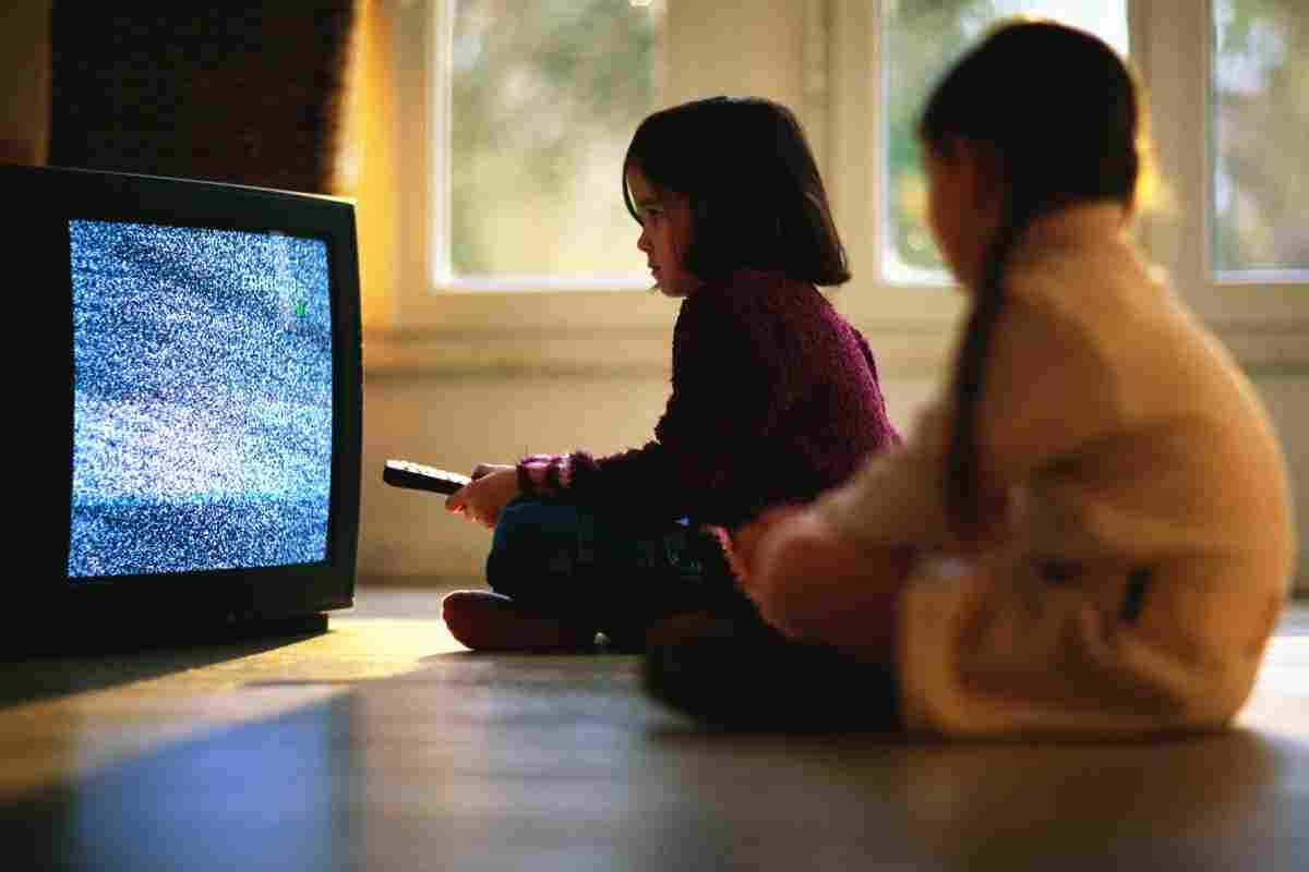 Згубний вплив телевізора на дітей