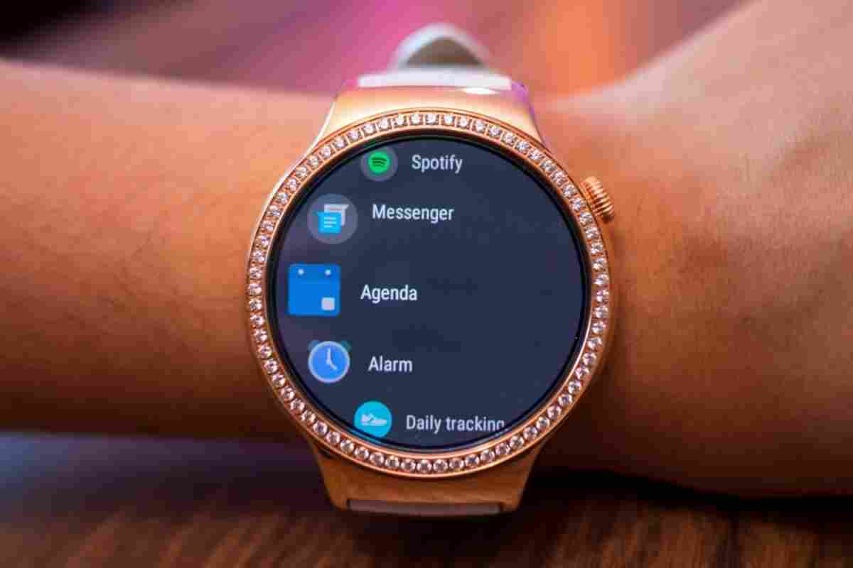 Google випустить "розумний" годинник на базі Android Wear 2.0 "