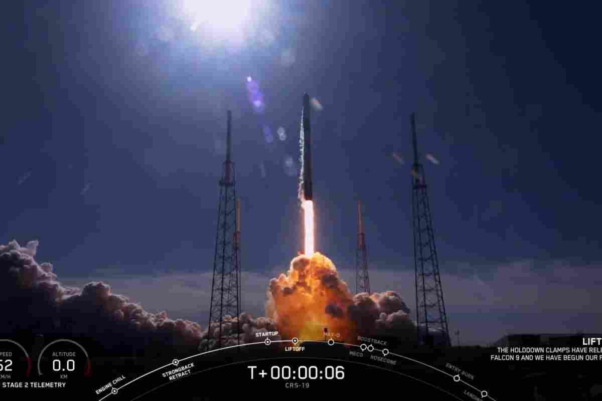 Власник зруйнованого супутника вимагатиме у SpaceX компенсацію в розмірі $50 млн "