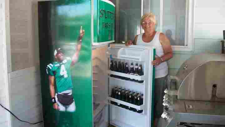 Як оклеїти холодильник