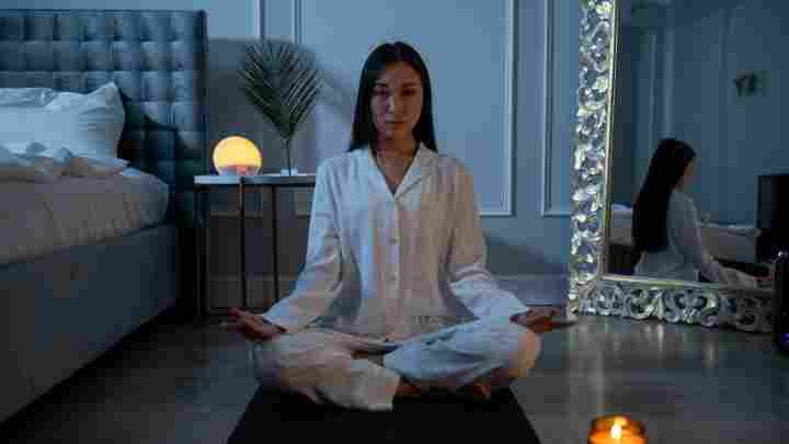 Йогівська практика Тратака - медитація для очей