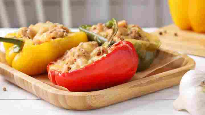 «Як приготувати перець, фарширований овочами по-болгарськи»