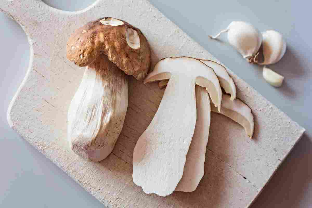 Як чистити білі гриби