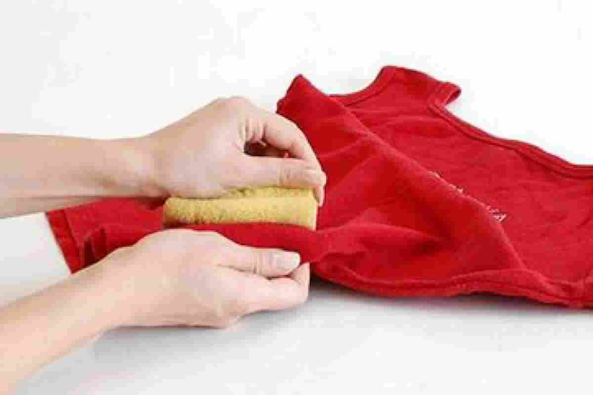 Як прати пальто правильно - прості поради з виведення плям
