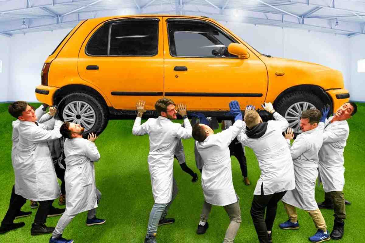 Volvo переносить терміни запуску тестування робомобілів звичайними людьми