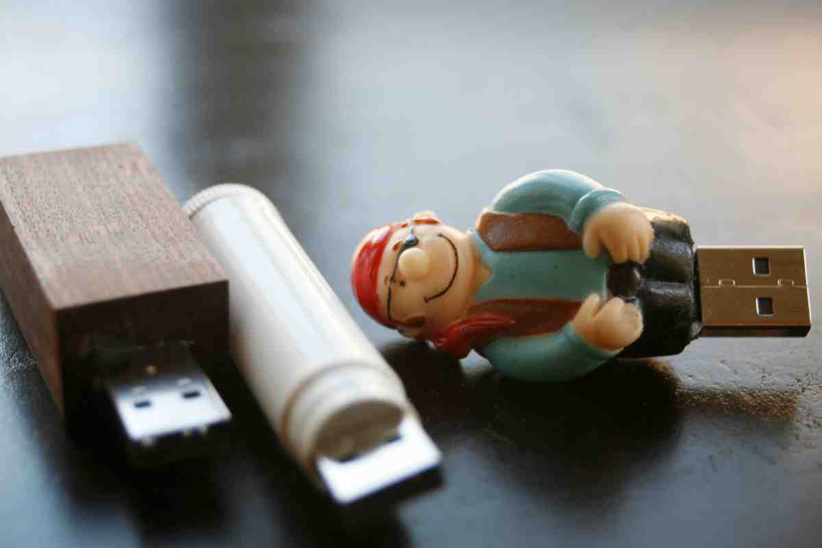 USB-брелок, що за секунду виводить ПК з ладу, коштує всього 50 "
