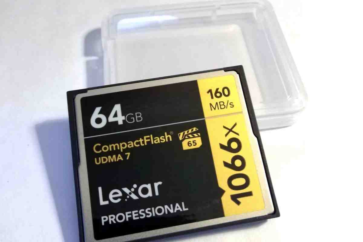 Карти пам'яті Lexar CFast 2.0 3500x розвивають швидкість до 525 Мбайт/с "