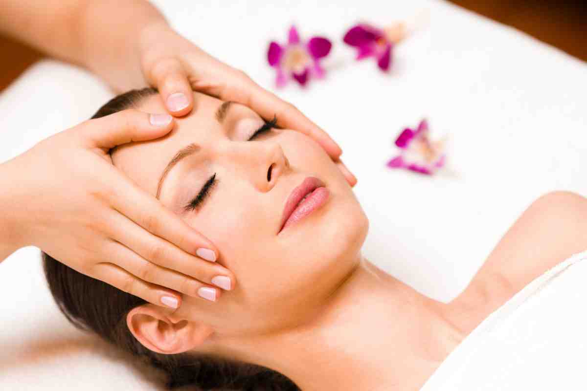 Лімфодренажний масаж обличчя