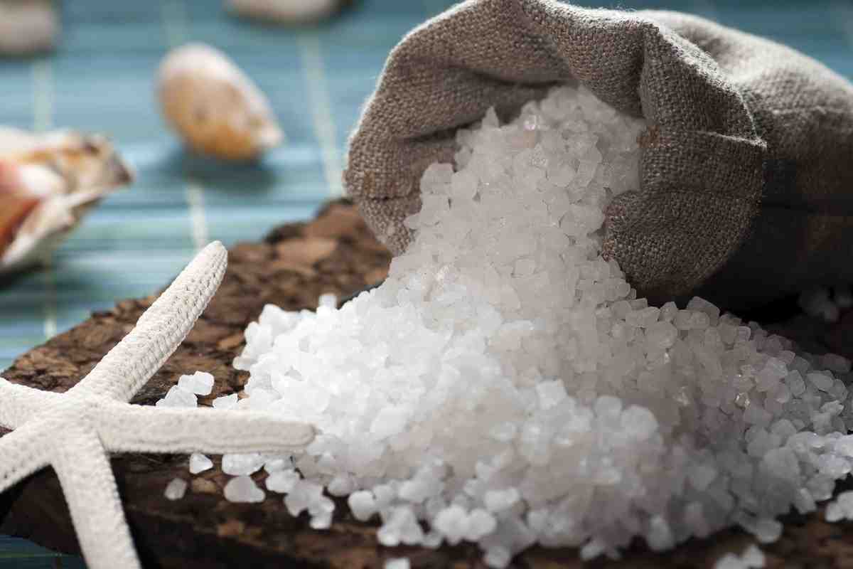 Як використовувати морську сіль у домашній косметології