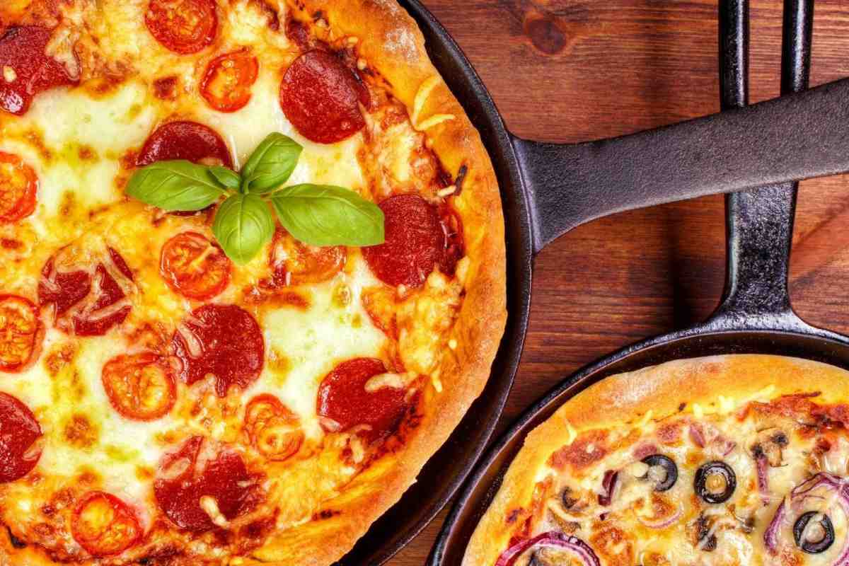 Піца на сковороді - 8 рецептів швидкої піци за 10-15 хвилин!